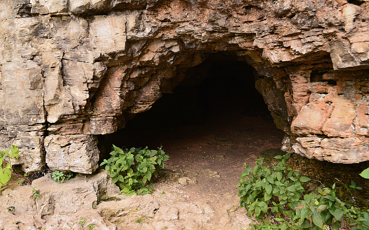 Cueva Negra de Xàtiva