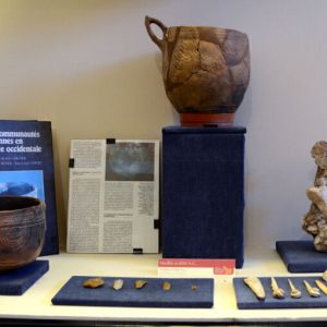 Ajuar funerario expuesto en el Museo de Bocairent