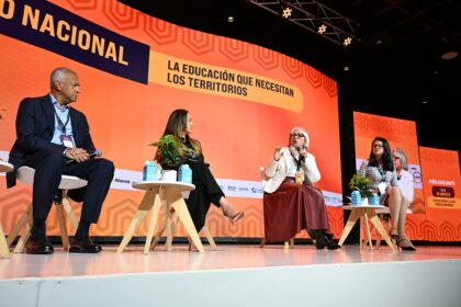 Panel de la Cumbre Líderes por la Educación en Colombia