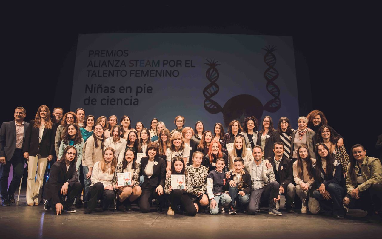 premios 'Alianza STEAM por el talento femenino'